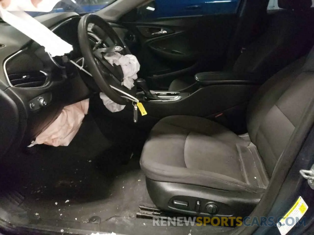 7 fotografías del automóvil dañado 1G1ZD5ST4LF045615 CHEVROLET MALIBU 2020