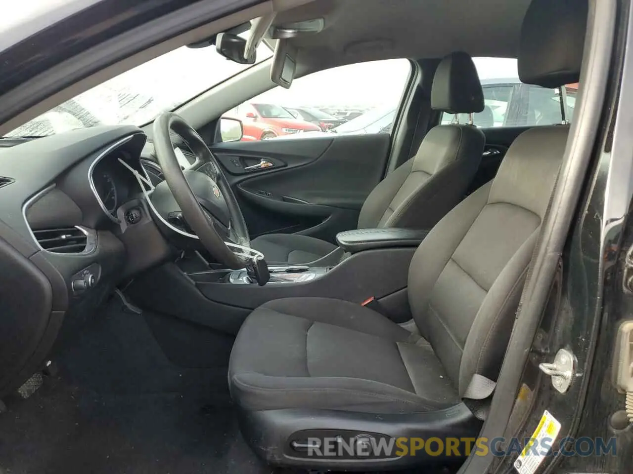 7 fotografías del automóvil dañado 1G1ZD5ST4LF062608 CHEVROLET MALIBU 2020