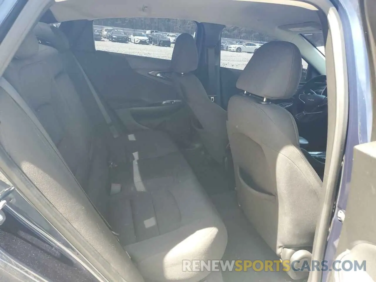 10 fotografías del automóvil dañado 1G1ZD5ST4LF066755 CHEVROLET MALIBU 2020