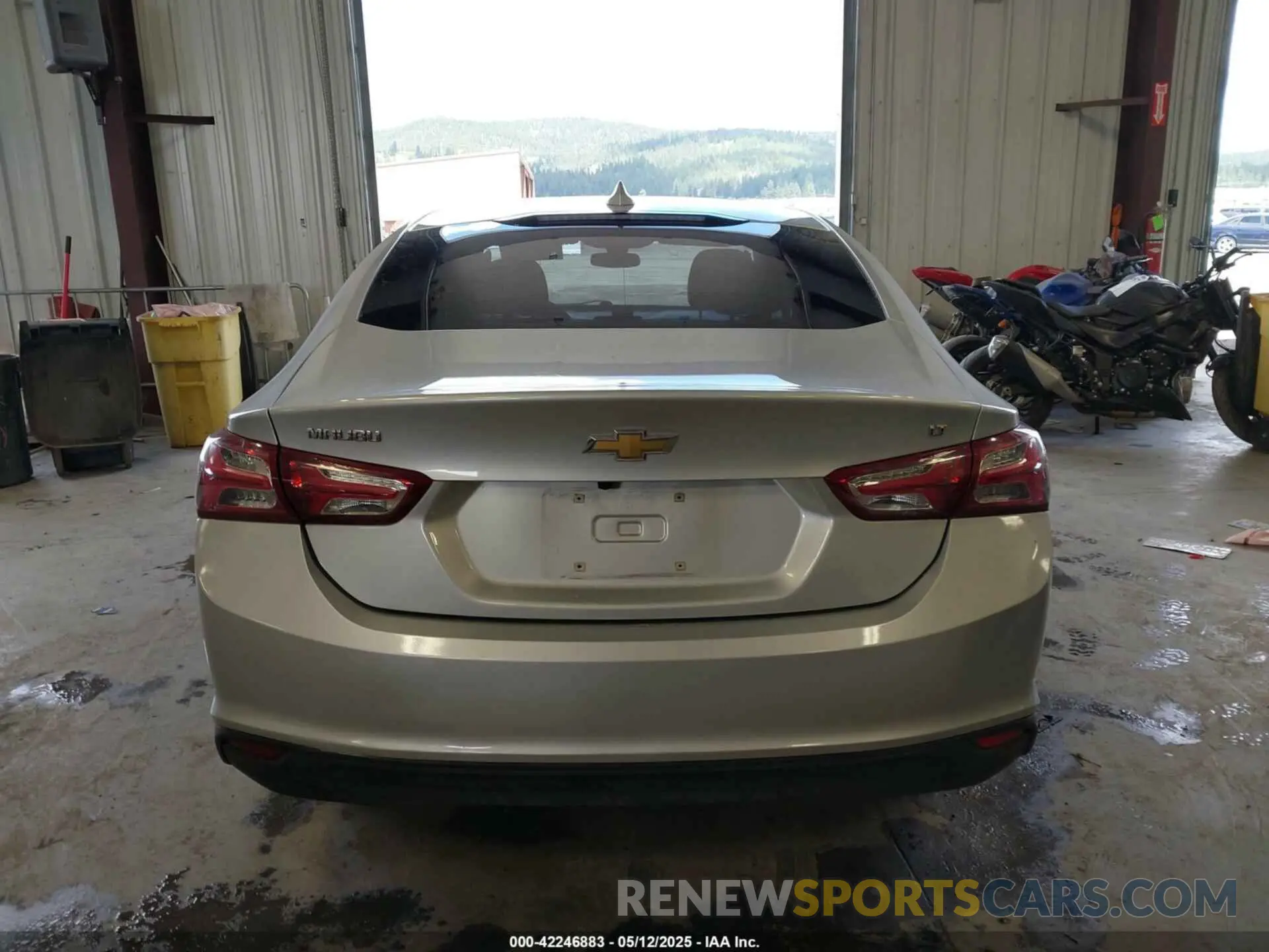 16 fotografías del automóvil dañado 1G1ZD5ST4LF101603 CHEVROLET MALIBU 2020