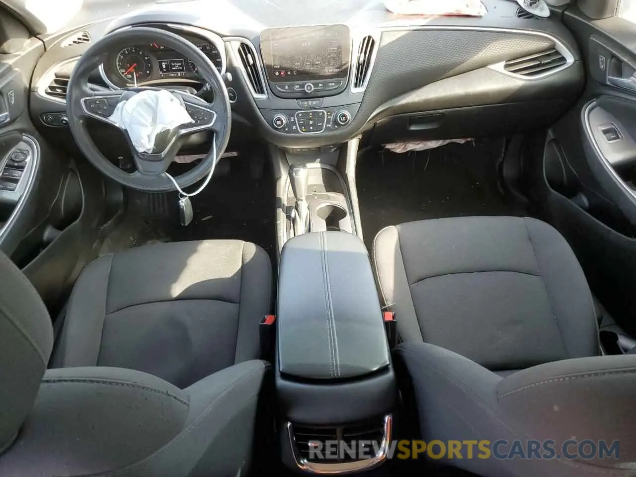 8 fotografías del automóvil dañado 1G1ZD5ST4LF114562 CHEVROLET MALIBU 2020