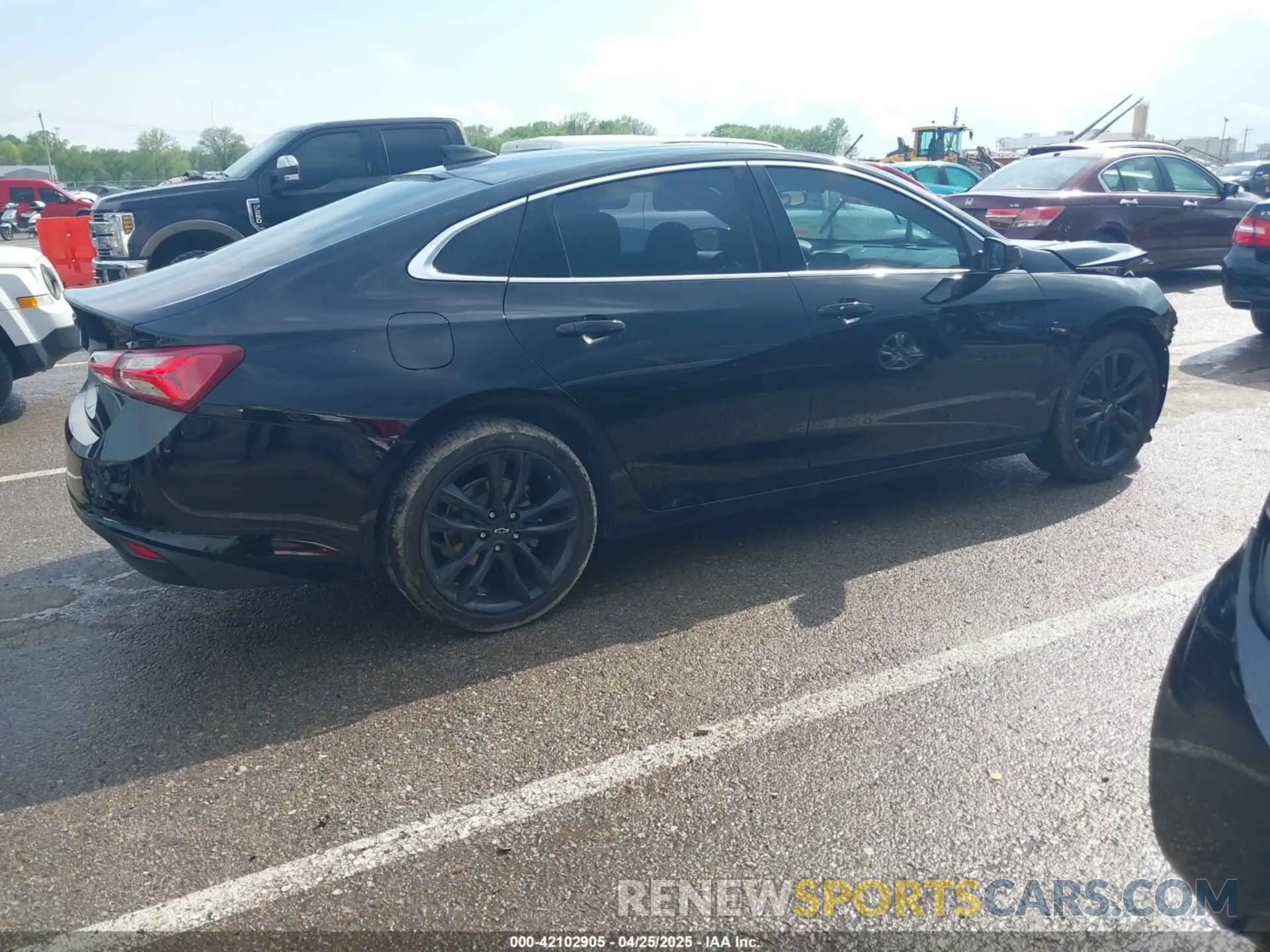4 fotografías del automóvil dañado 1G1ZD5ST4LF135864 CHEVROLET MALIBU 2020