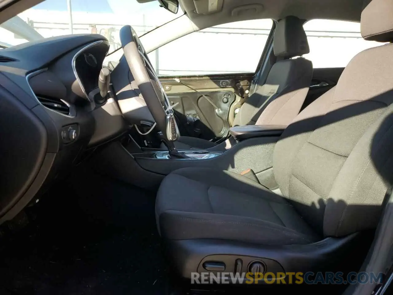 7 fotografías del automóvil dañado 1G1ZD5ST4LF141065 CHEVROLET MALIBU 2020