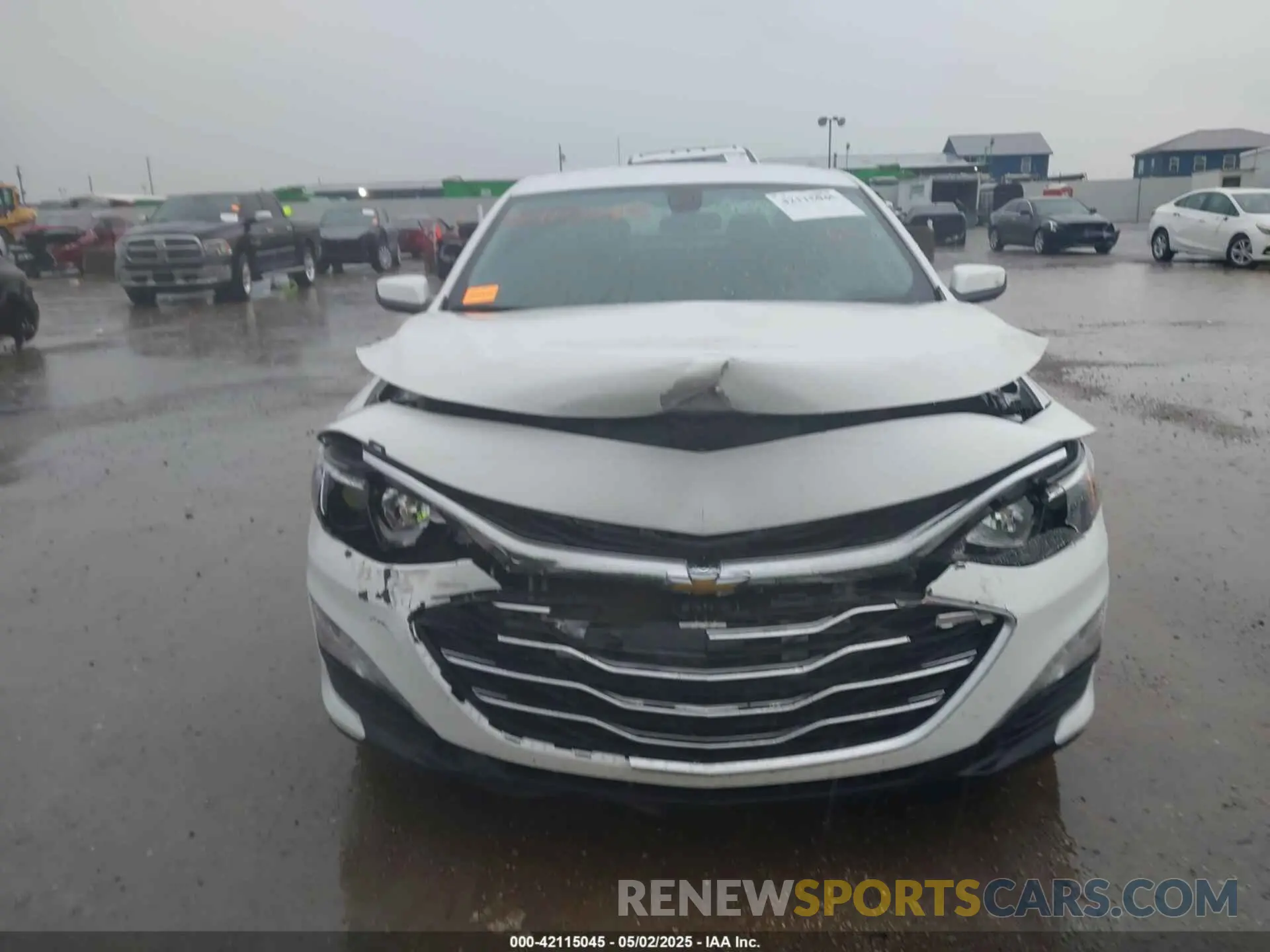 12 fotografías del automóvil dañado 1G1ZD5ST5LF006869 CHEVROLET MALIBU 2020