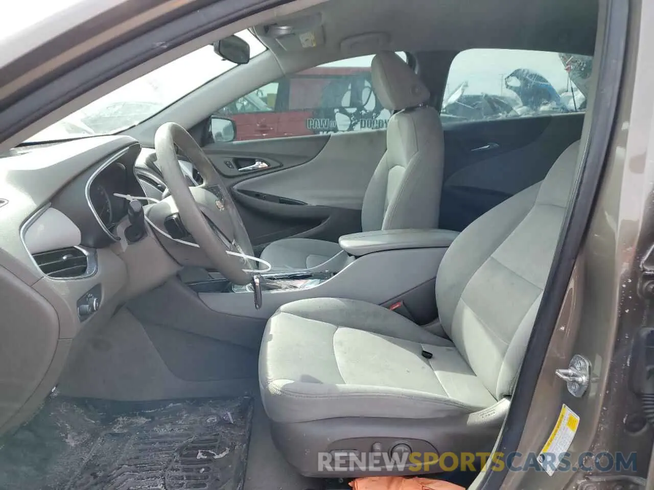 7 fotografías del automóvil dañado 1G1ZD5ST5LF025230 CHEVROLET MALIBU 2020