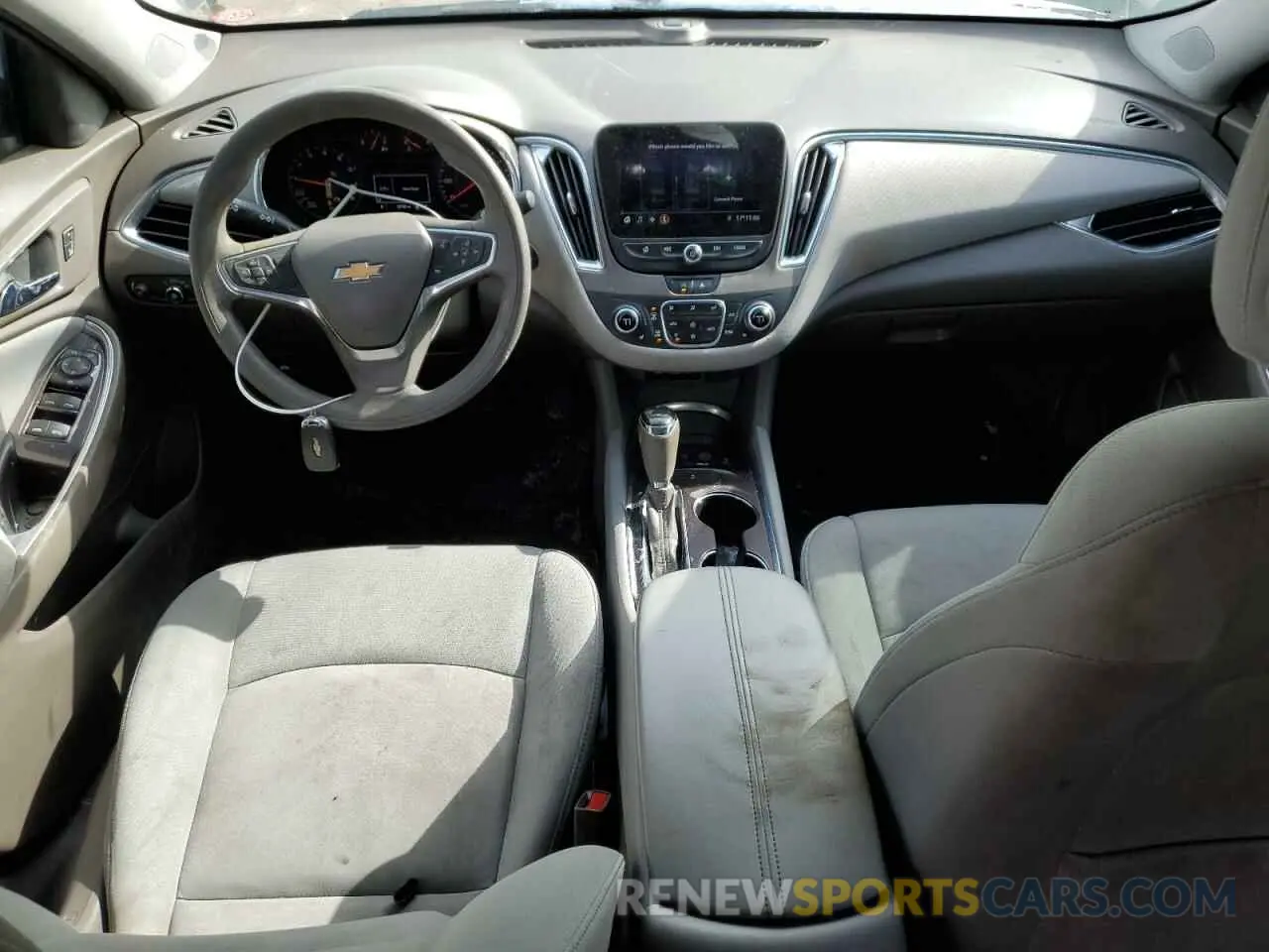 8 fotografías del automóvil dañado 1G1ZD5ST5LF025230 CHEVROLET MALIBU 2020