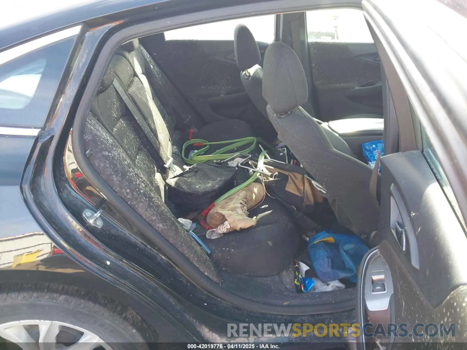 8 fotografías del automóvil dañado 1G1ZD5ST5LF040701 CHEVROLET MALIBU 2020