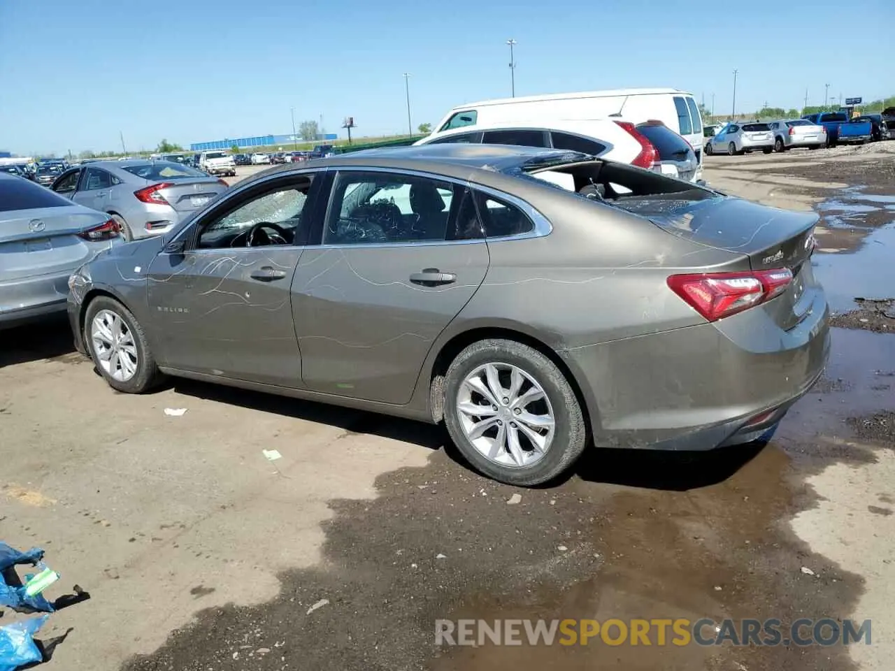2 fotografías del automóvil dañado 1G1ZD5ST5LF053982 CHEVROLET MALIBU 2020