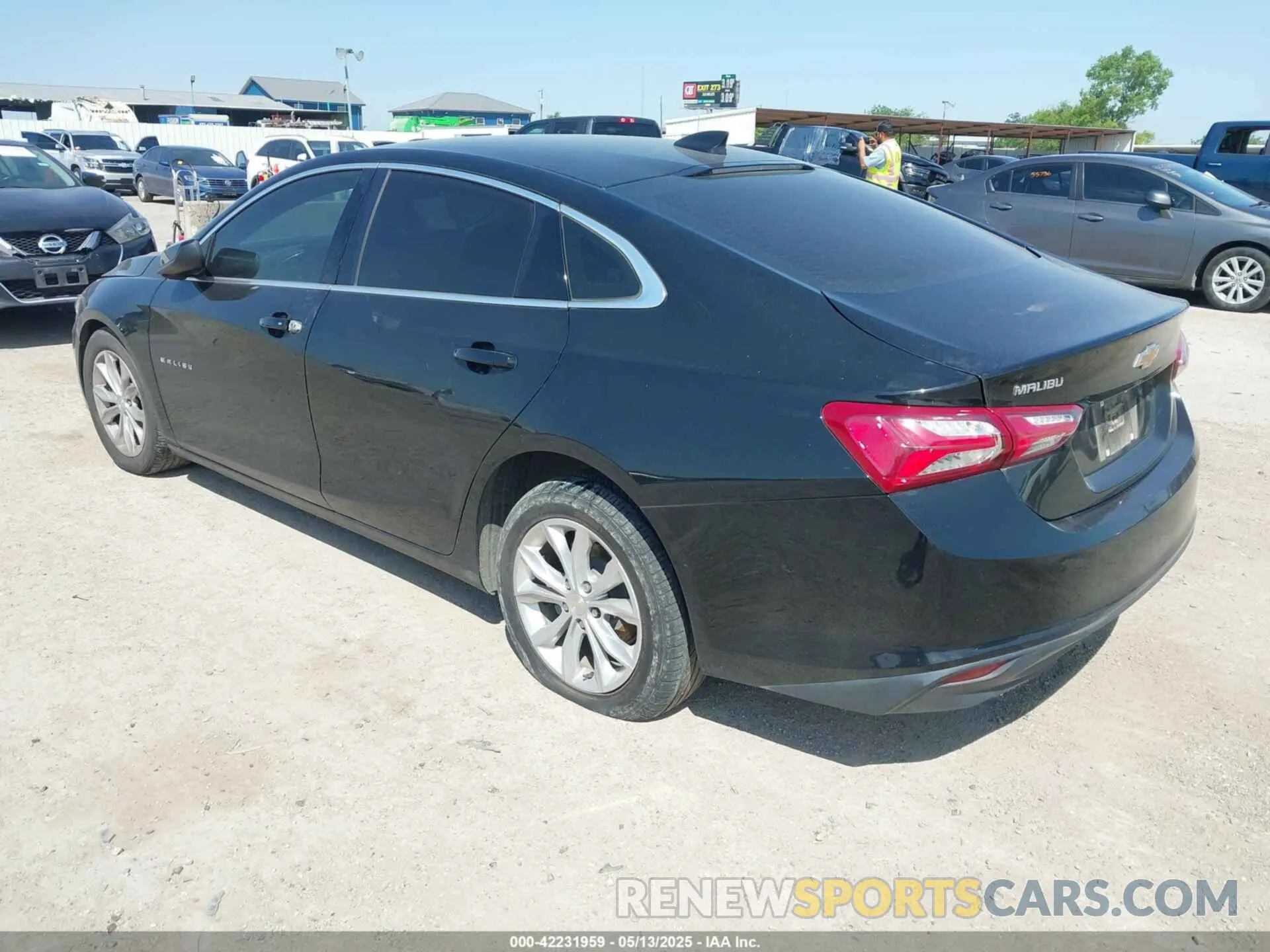3 fotografías del automóvil dañado 1G1ZD5ST5LF061502 CHEVROLET MALIBU 2020