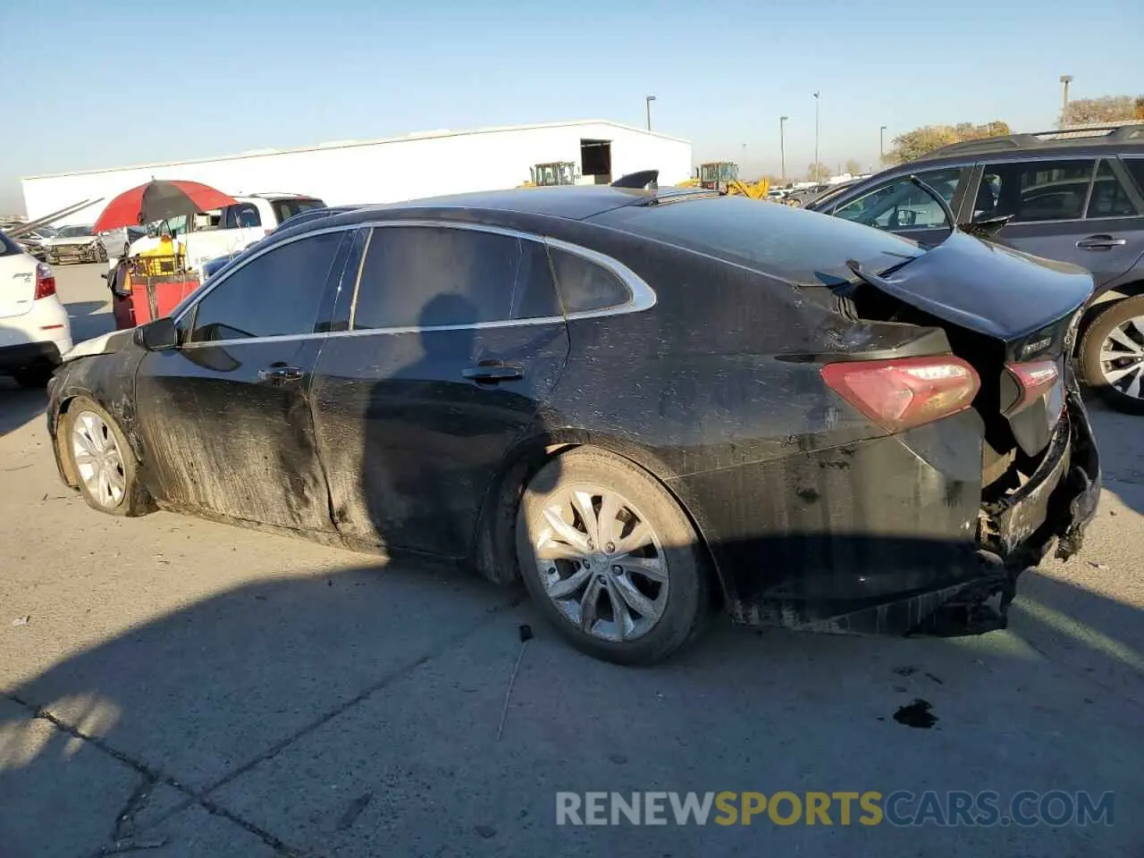 2 fotografías del automóvil dañado 1G1ZD5ST5LF096881 CHEVROLET MALIBU 2020