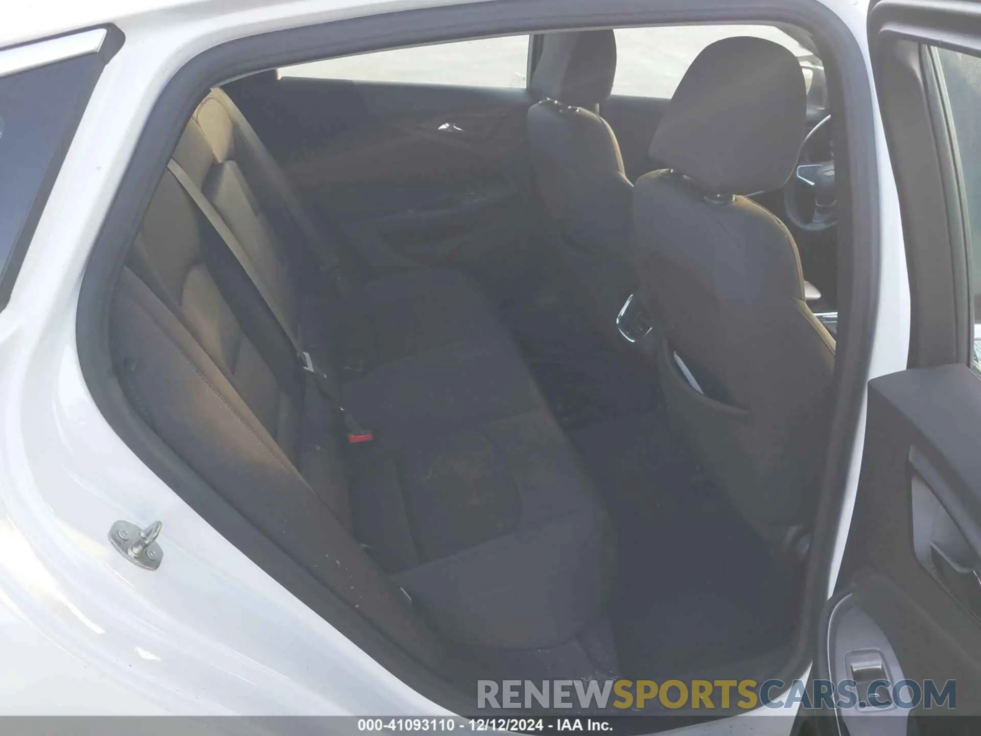 8 fotografías del automóvil dañado 1G1ZD5ST5LF105109 CHEVROLET MALIBU 2020