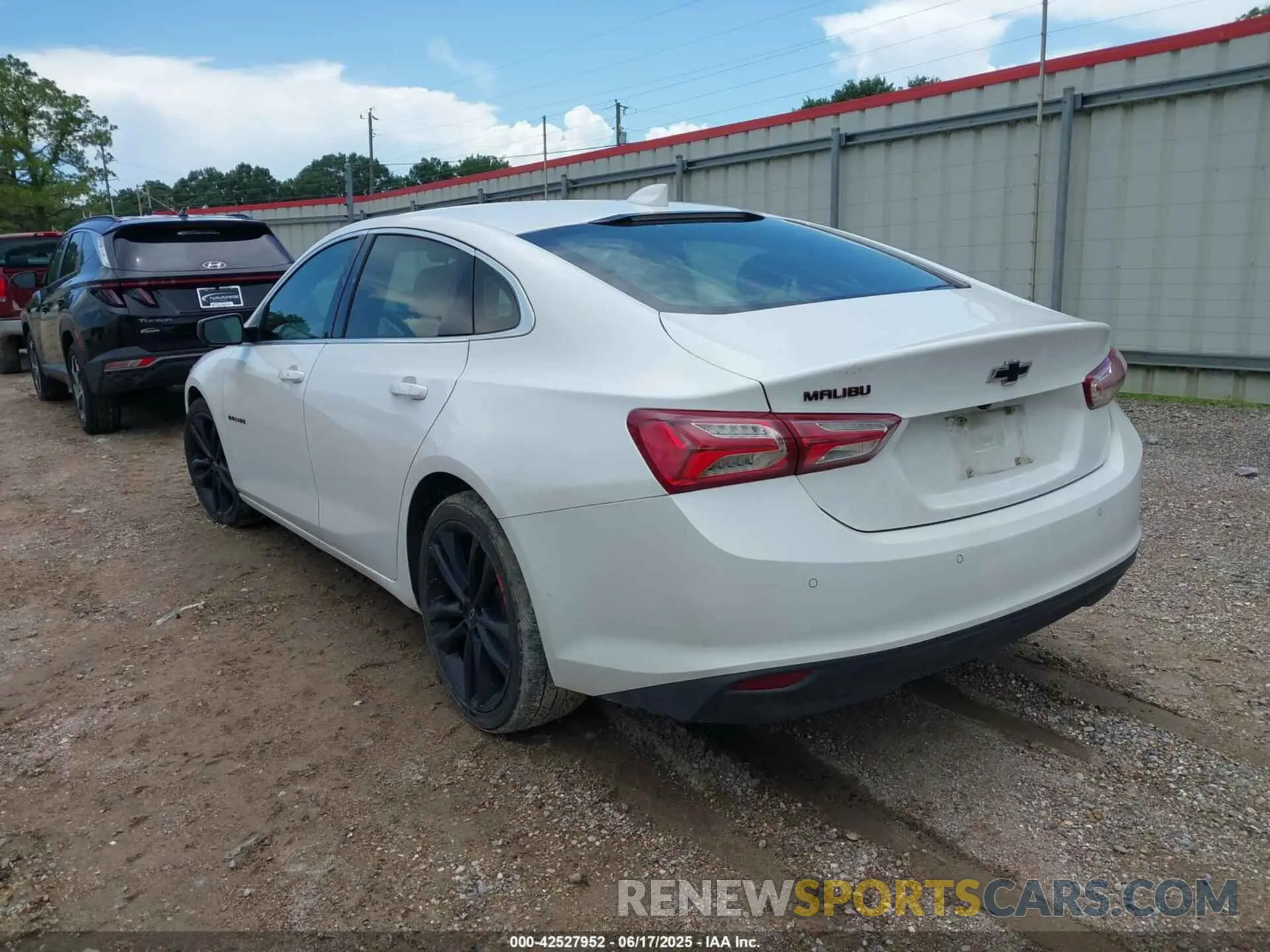 3 fotografías del automóvil dañado 1G1ZD5ST5LF129345 CHEVROLET MALIBU 2020