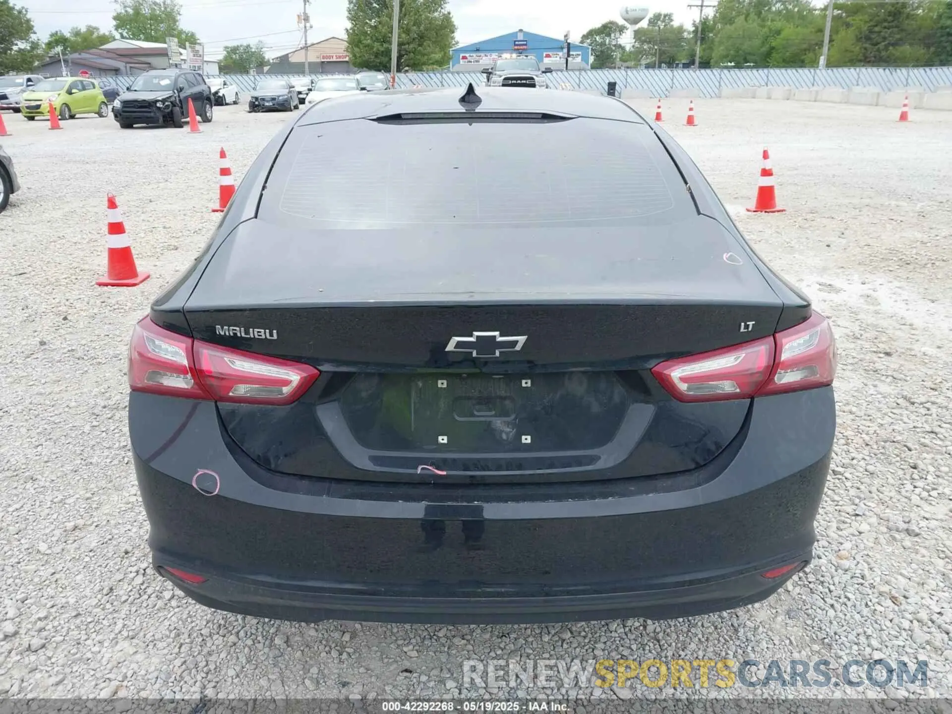16 fotografías del automóvil dañado 1G1ZD5ST6LF043414 CHEVROLET MALIBU 2020