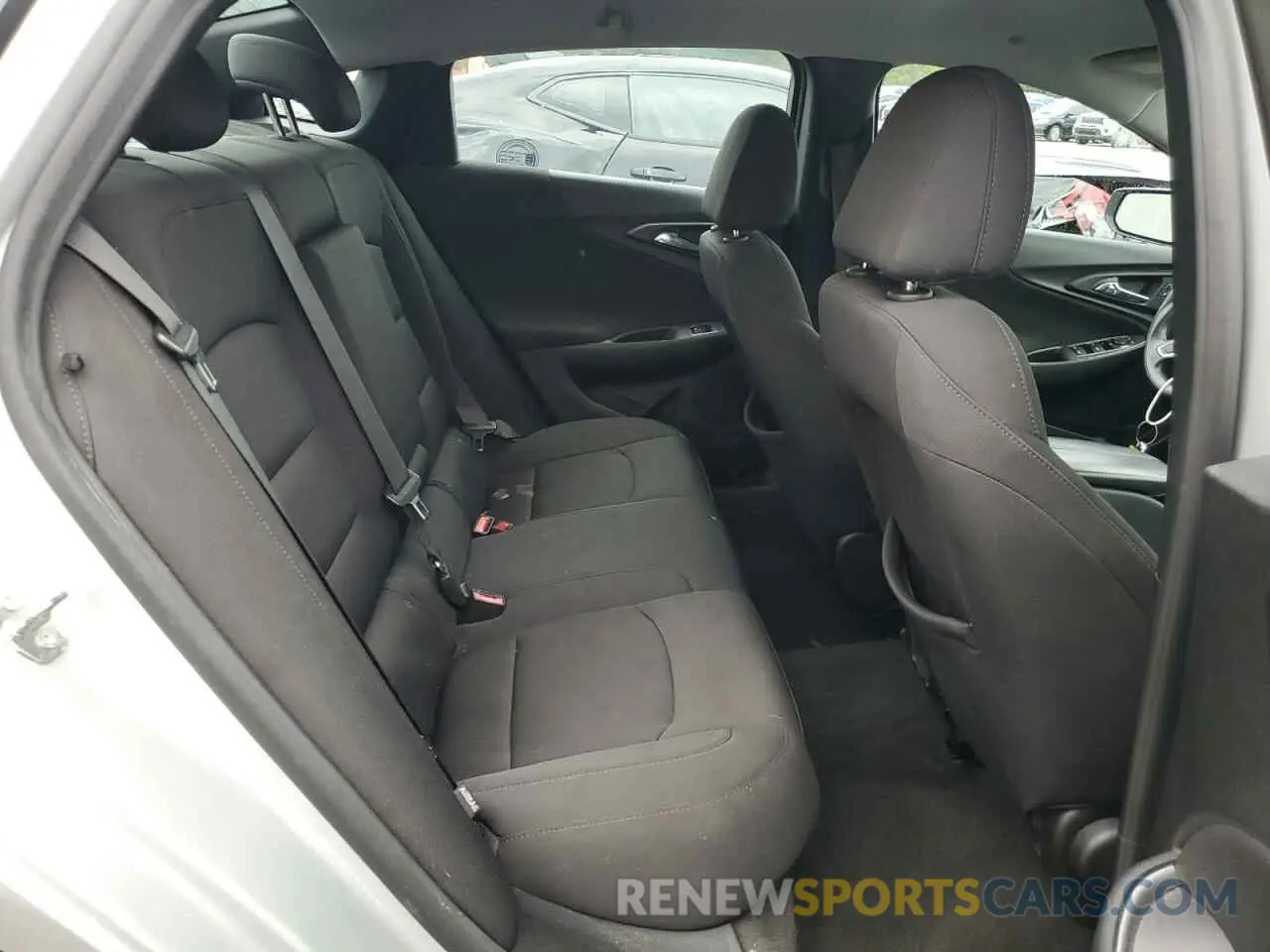 10 fotografías del automóvil dañado 1G1ZD5ST6LF056552 CHEVROLET MALIBU 2020