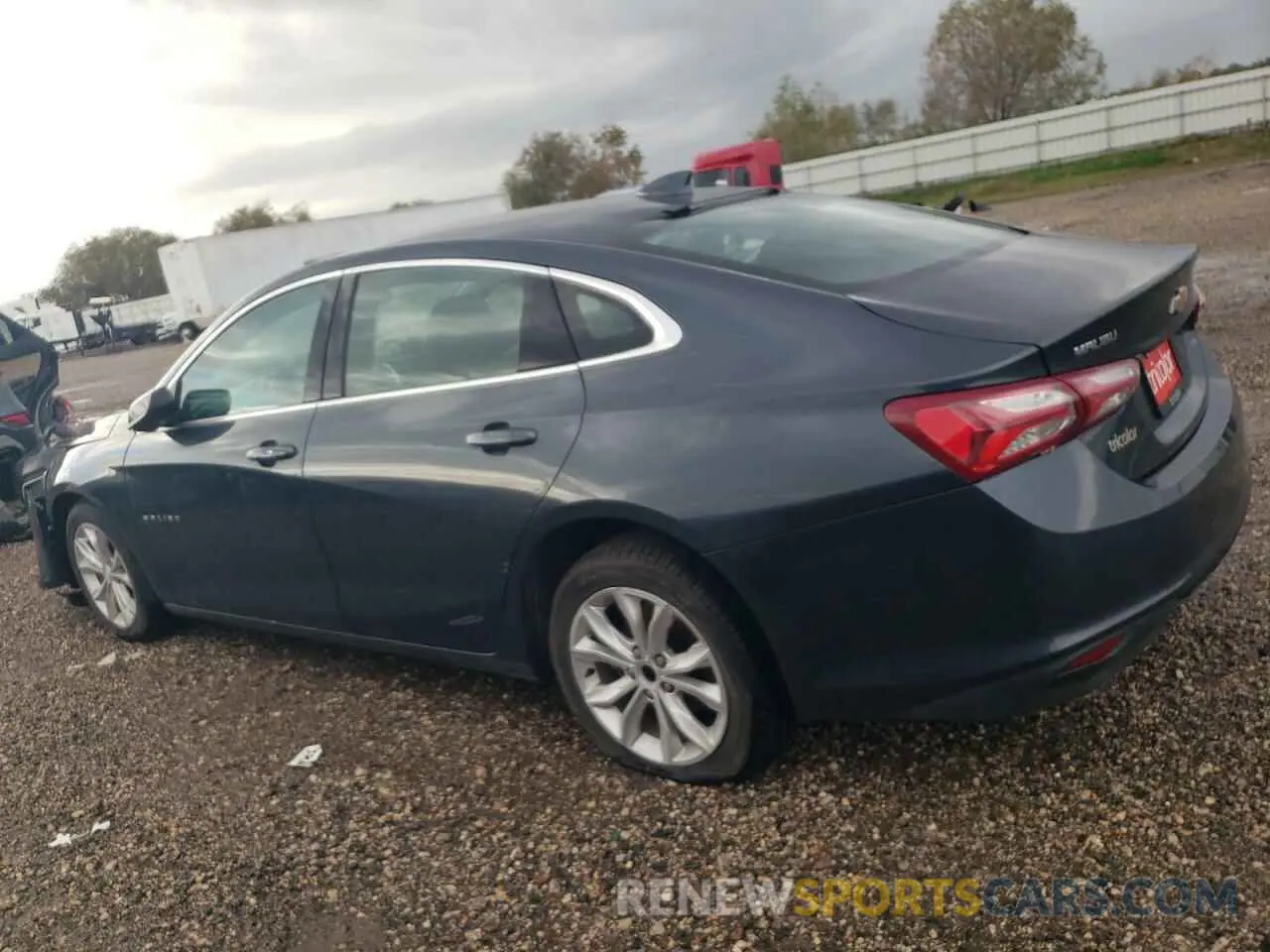 2 fotografías del automóvil dañado 1G1ZD5ST6LF095464 CHEVROLET MALIBU 2020