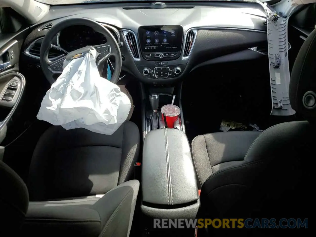 8 fotografías del automóvil dañado 1G1ZD5ST6LF109217 CHEVROLET MALIBU 2020