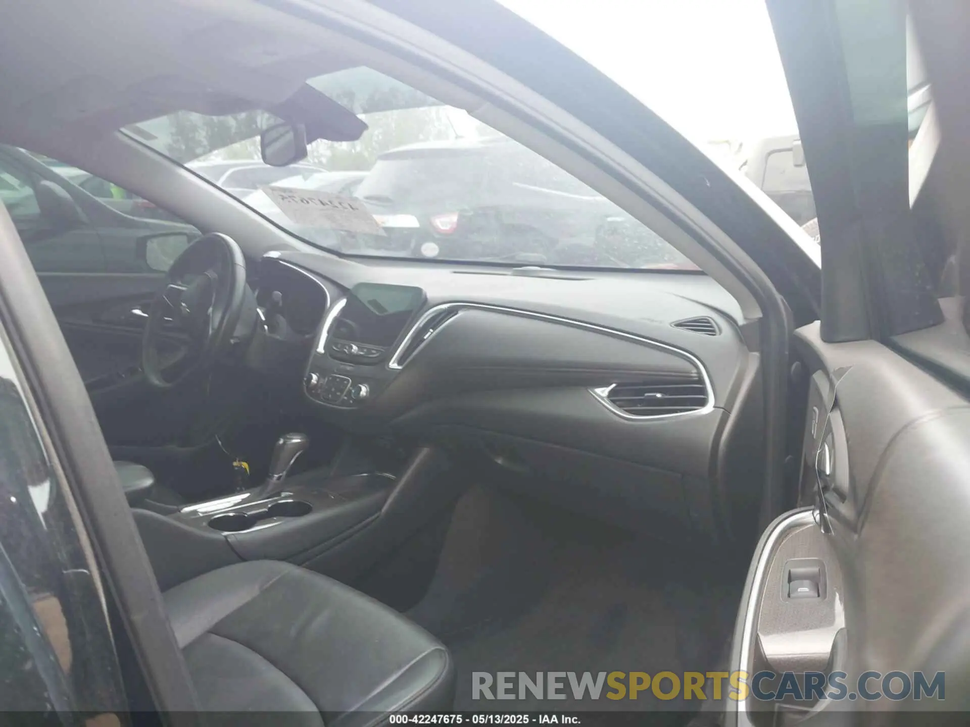 3 fotografías del automóvil dañado 1G1ZD5ST6LF149877 CHEVROLET MALIBU 2020