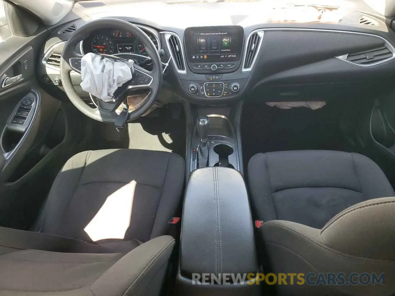 8 fotografías del automóvil dañado 1G1ZD5ST7LF074848 CHEVROLET MALIBU 2020