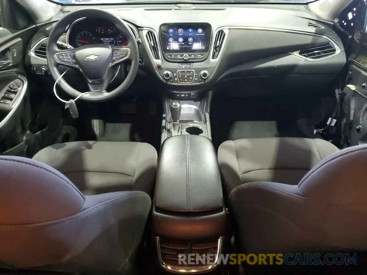 8 fotografías del automóvil dañado 1G1ZD5ST7LF080035 CHEVROLET MALIBU 2020