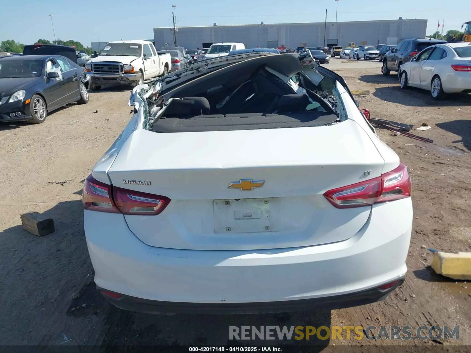 16 fotografías del automóvil dañado 1G1ZD5ST7LF093870 CHEVROLET MALIBU 2020