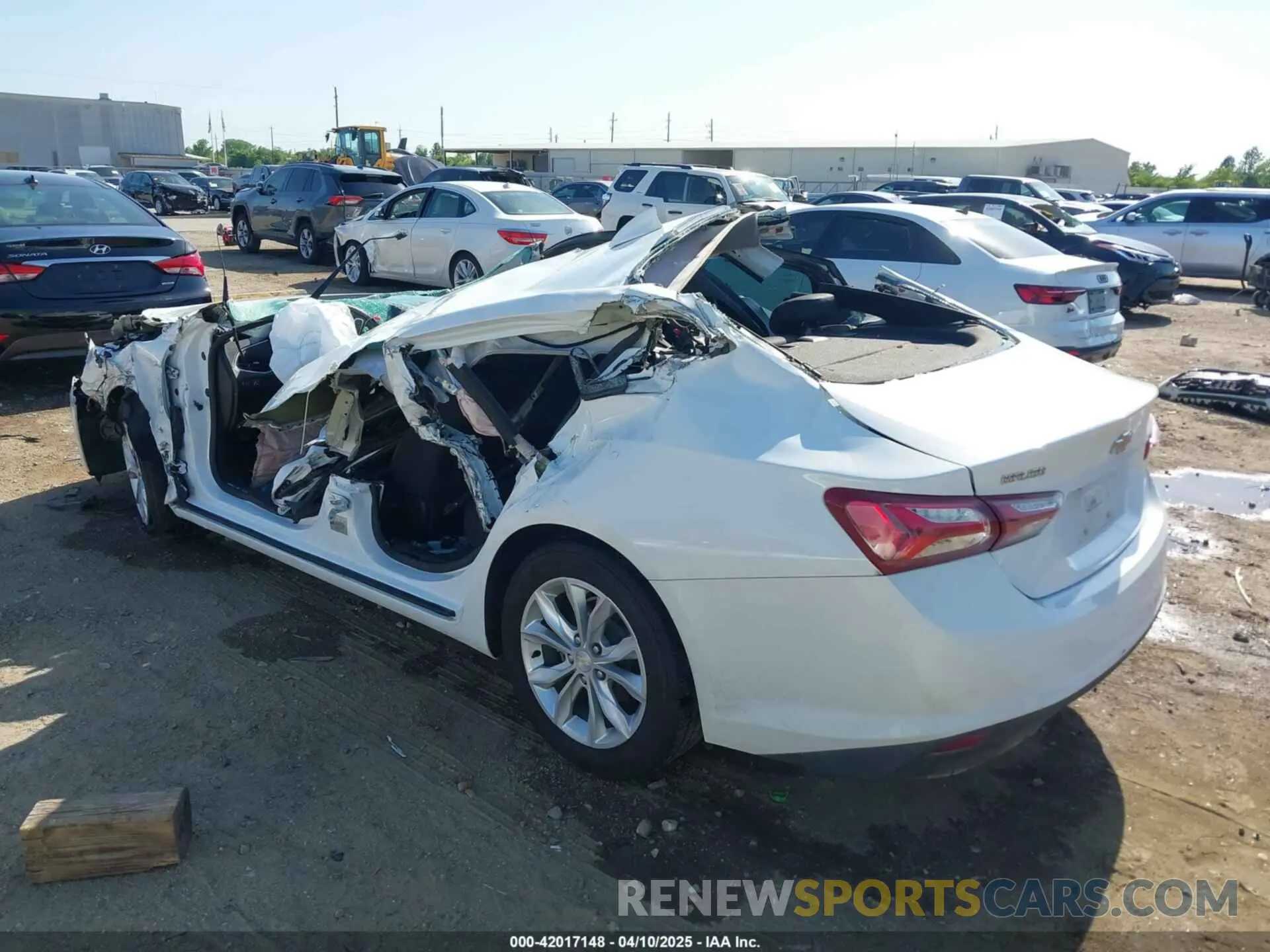 3 fotografías del automóvil dañado 1G1ZD5ST7LF093870 CHEVROLET MALIBU 2020