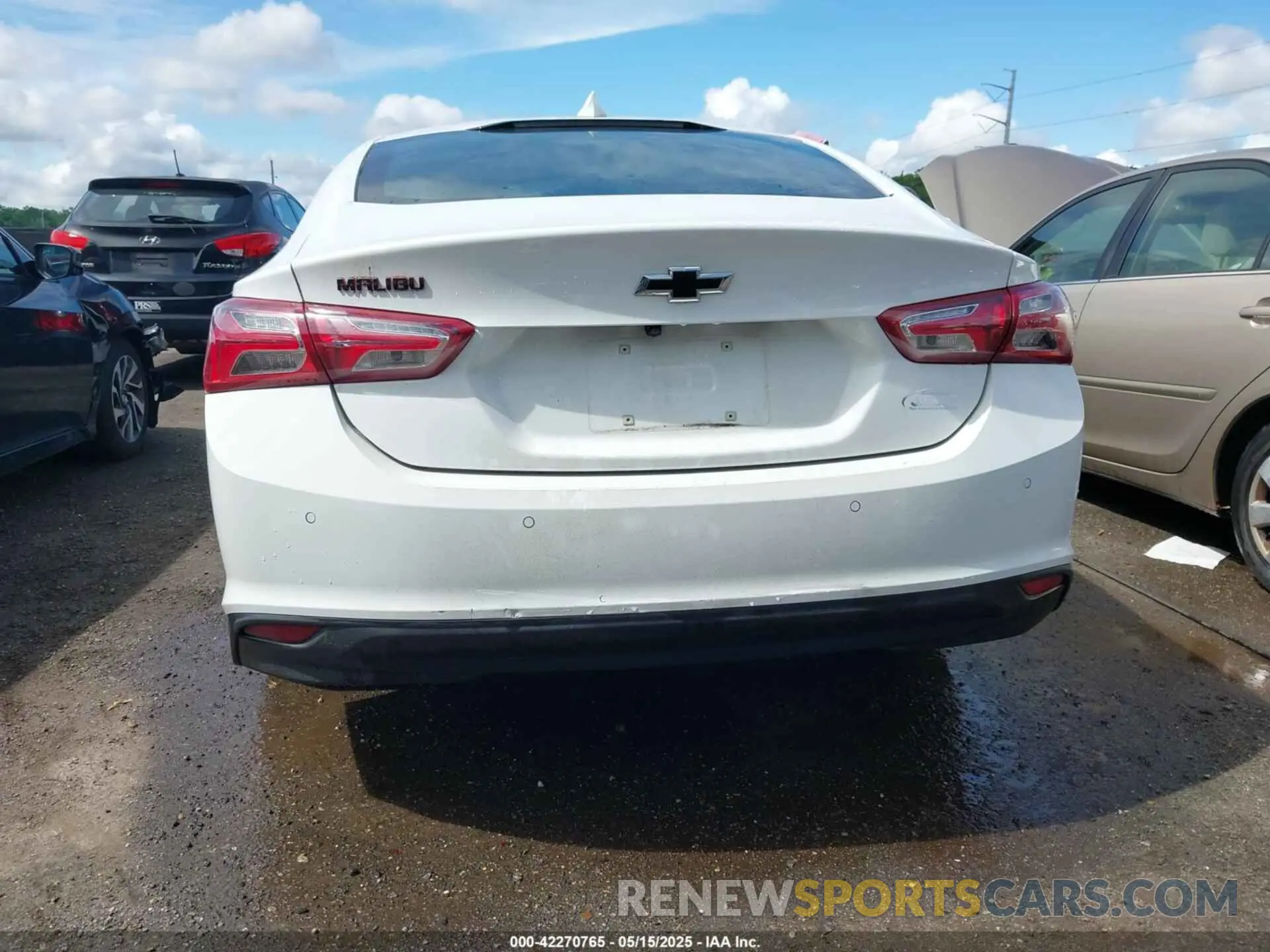16 fotografías del automóvil dañado 1G1ZD5ST7LF154909 CHEVROLET MALIBU 2020