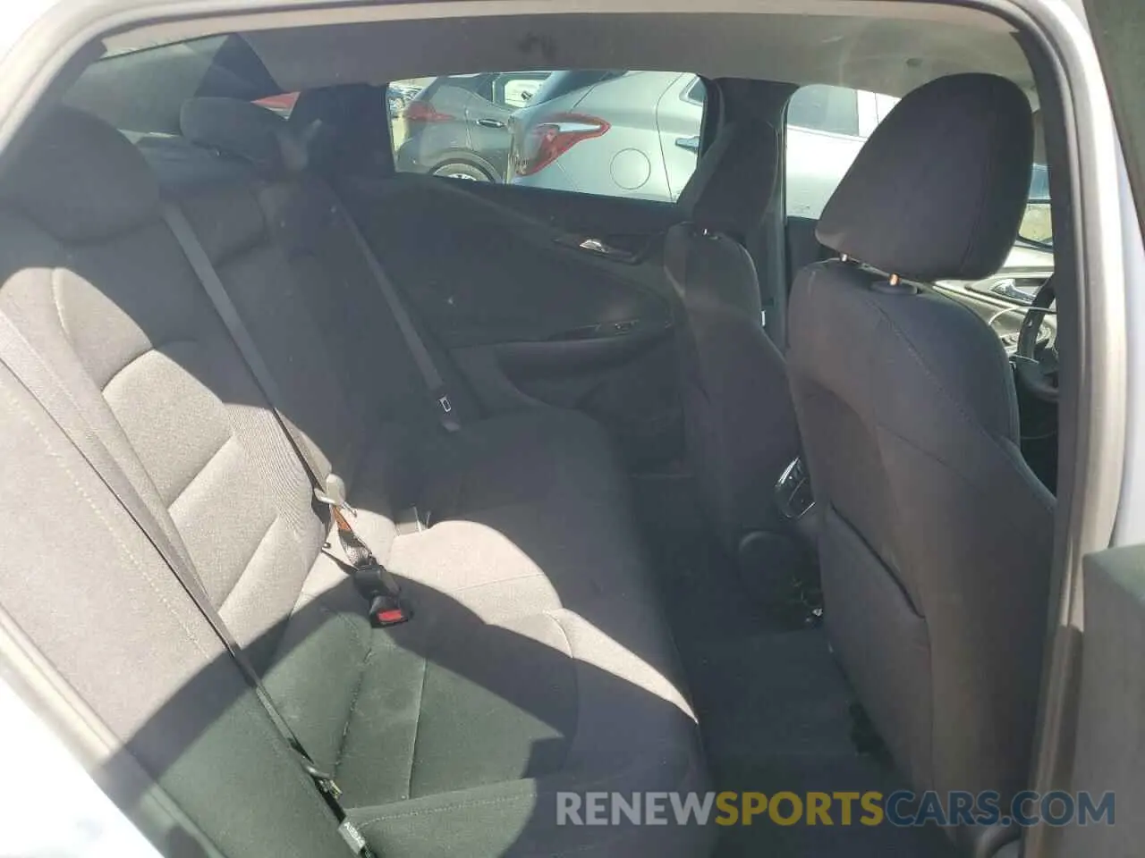 10 fotografías del automóvil dañado 1G1ZD5ST8LF048548 CHEVROLET MALIBU 2020