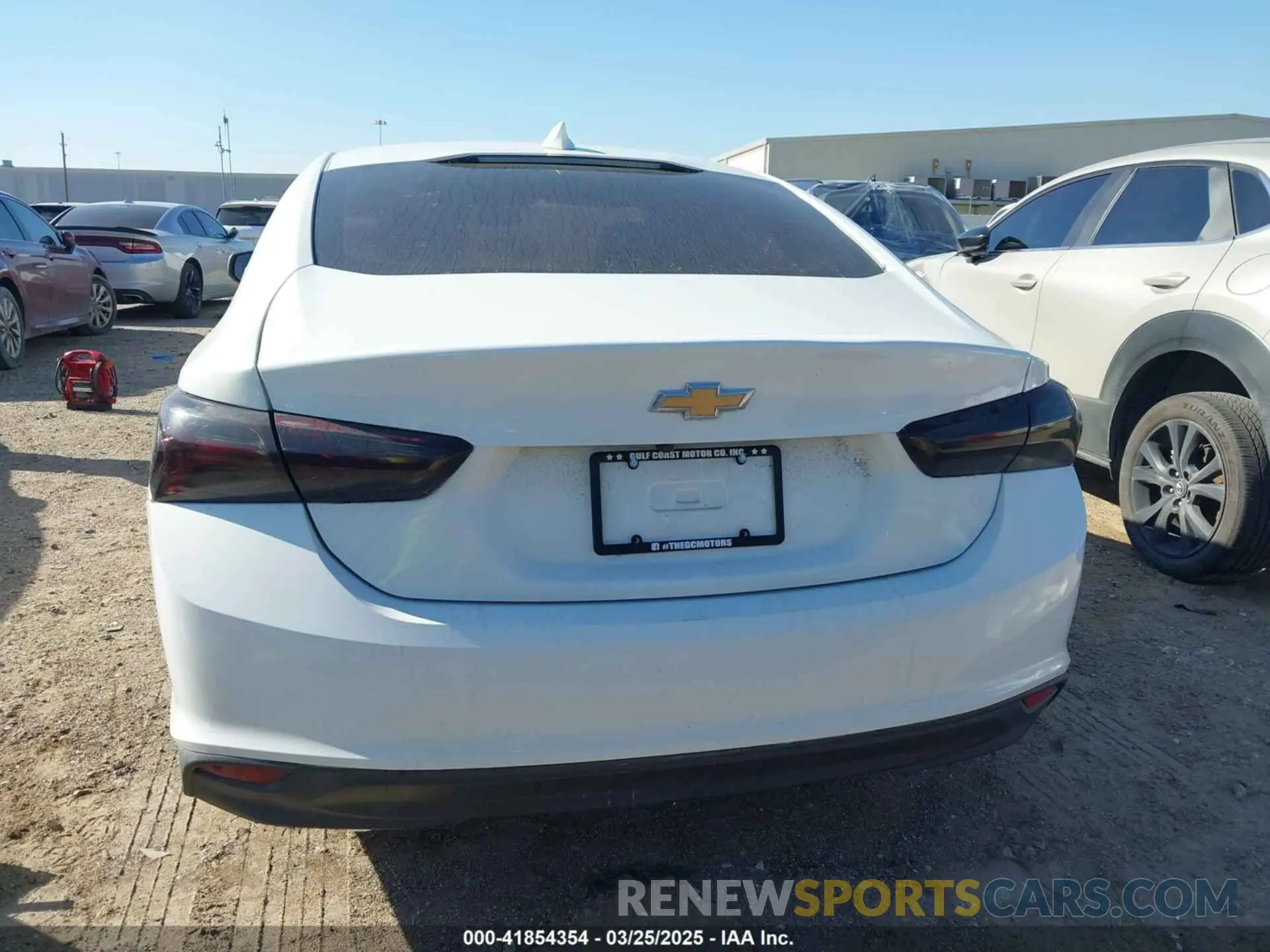 17 fotografías del automóvil dañado 1G1ZD5ST8LF065642 CHEVROLET MALIBU 2020