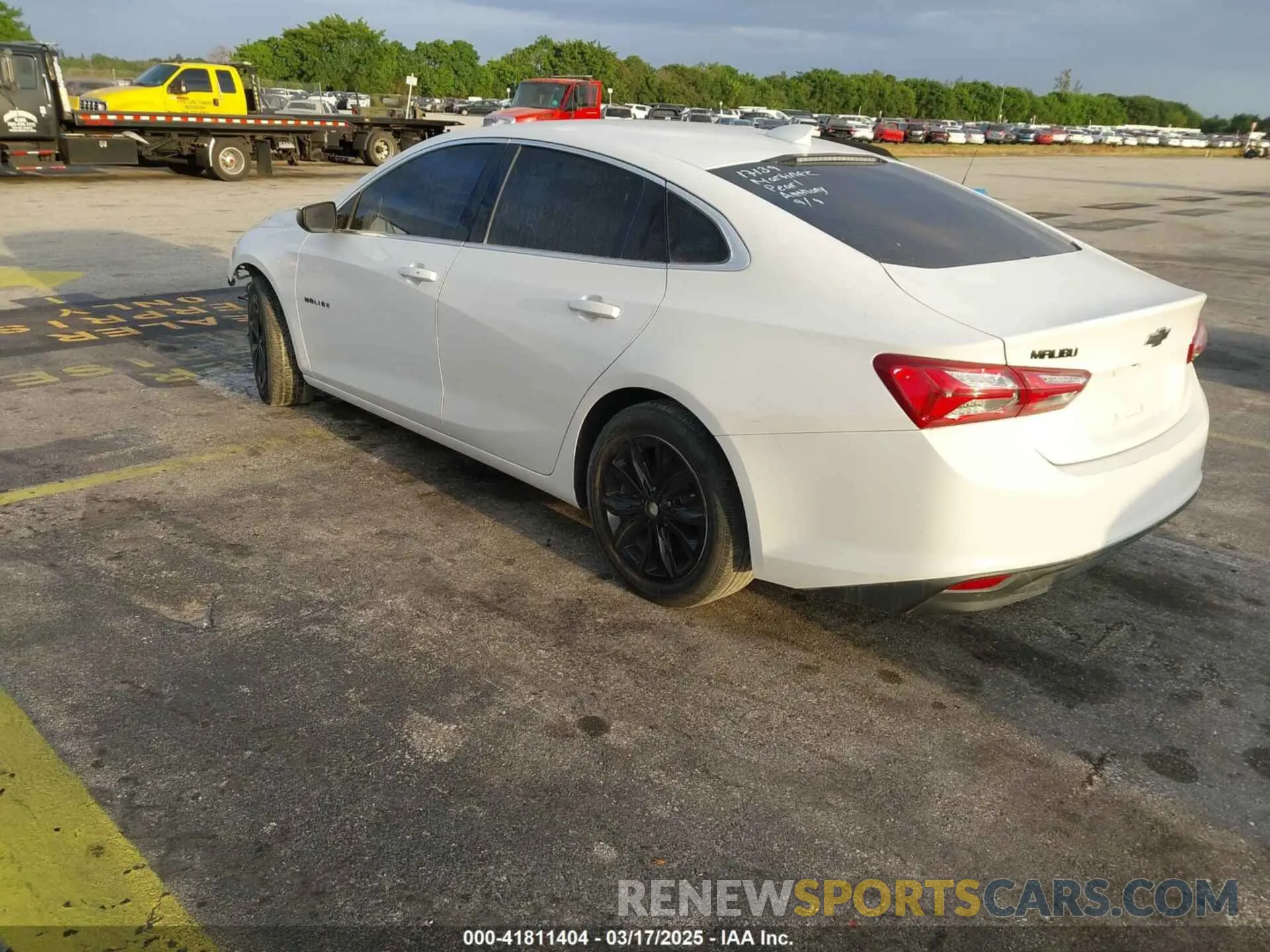 3 fotografías del automóvil dañado 1G1ZD5ST8LF066550 CHEVROLET MALIBU 2020