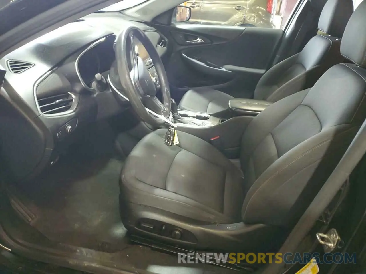 7 fotografías del automóvil dañado 1G1ZD5ST8LF089147 CHEVROLET MALIBU 2020