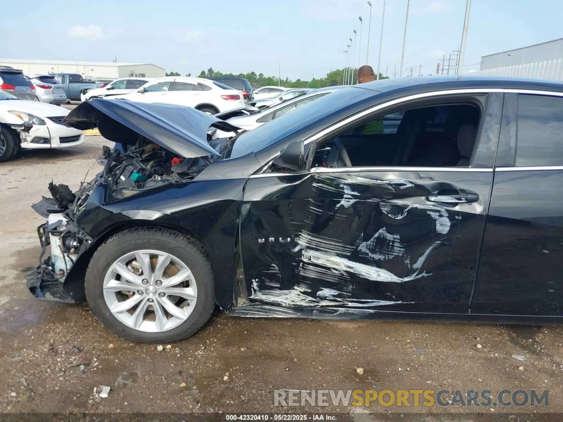 17 fotografías del automóvil dañado 1G1ZD5ST8LF091139 CHEVROLET MALIBU 2020