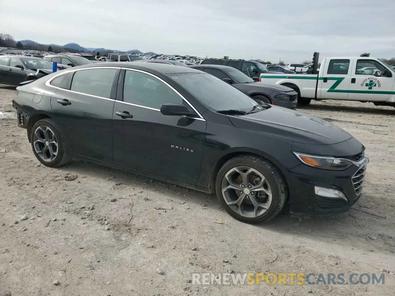 4 fotografías del automóvil dañado 1G1ZD5ST8LF103600 CHEVROLET MALIBU 2020