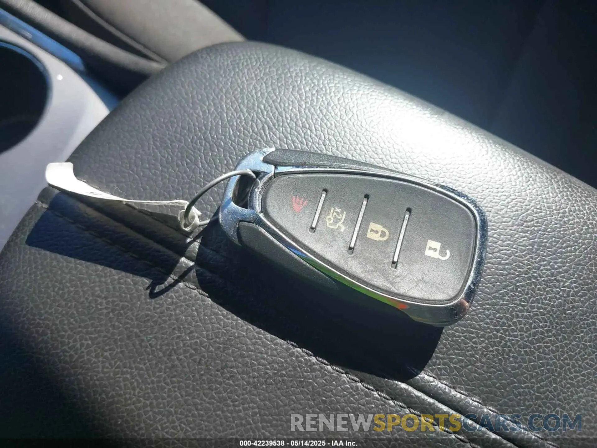 11 fotografías del automóvil dañado 1G1ZD5ST8LF106092 CHEVROLET MALIBU 2020