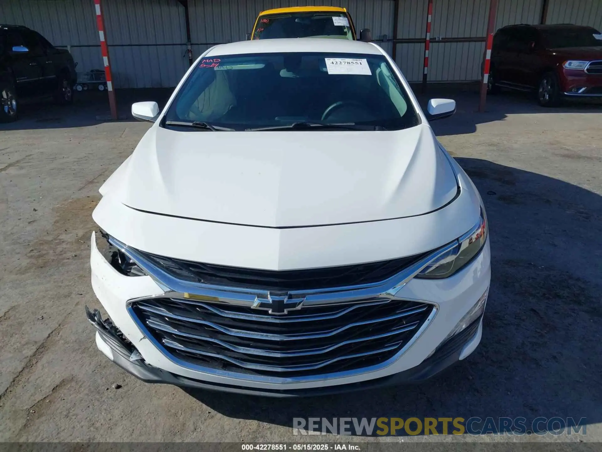 12 fotografías del automóvil dañado 1G1ZD5ST9LF054097 CHEVROLET MALIBU 2020