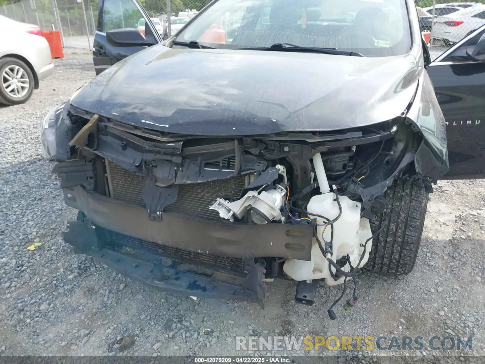 6 fotografías del automóvil dañado 1G1ZD5ST9LF054648 CHEVROLET MALIBU 2020