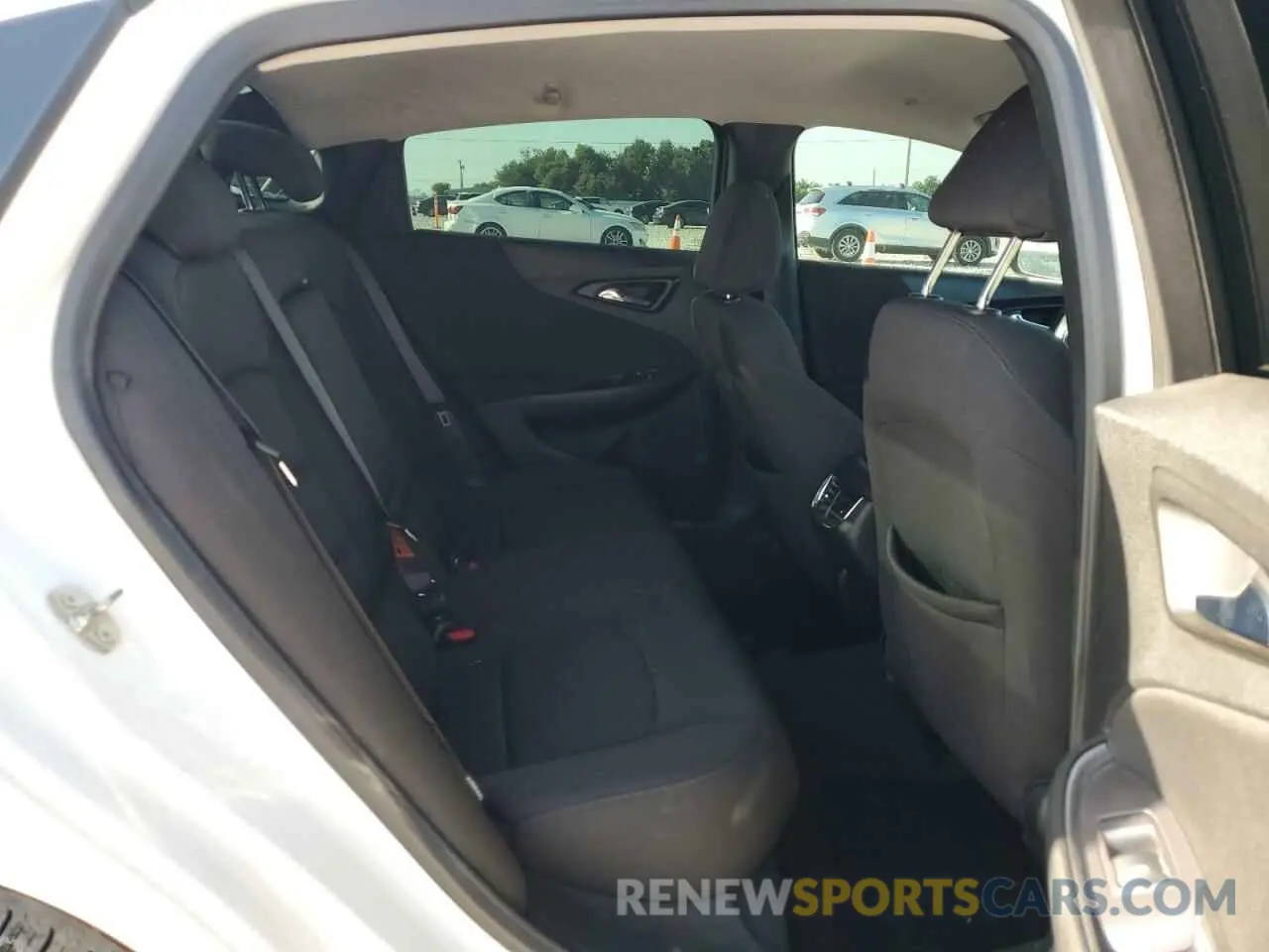 10 fotografías del automóvil dañado 1G1ZD5ST9LF058196 CHEVROLET MALIBU 2020