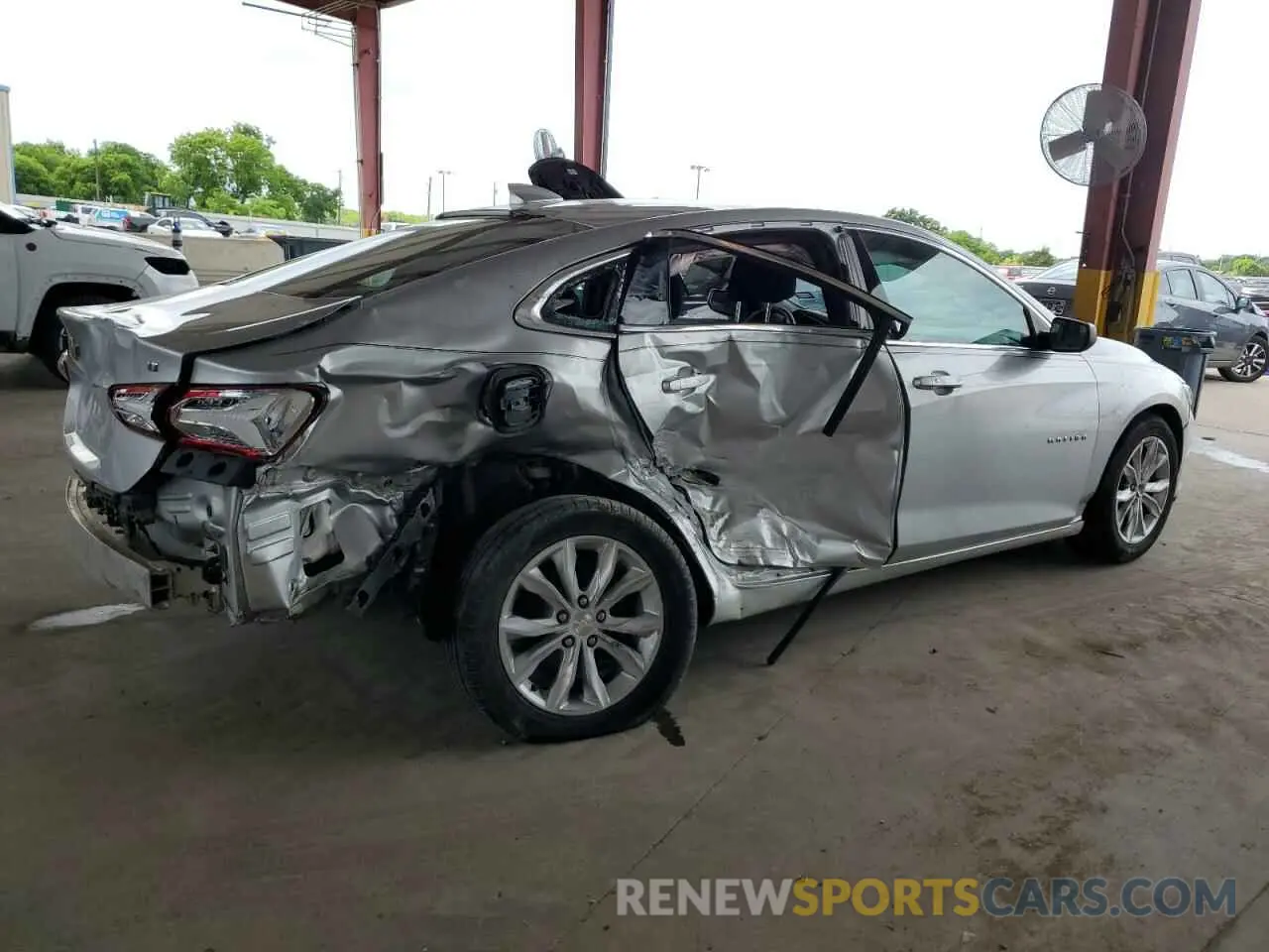 3 fotografías del automóvil dañado 1G1ZD5ST9LF061597 CHEVROLET MALIBU 2020