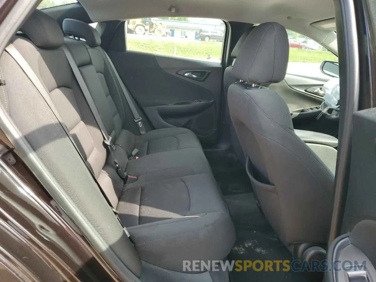 10 fotografías del automóvil dañado 1G1ZD5ST9LF068663 CHEVROLET MALIBU 2020
