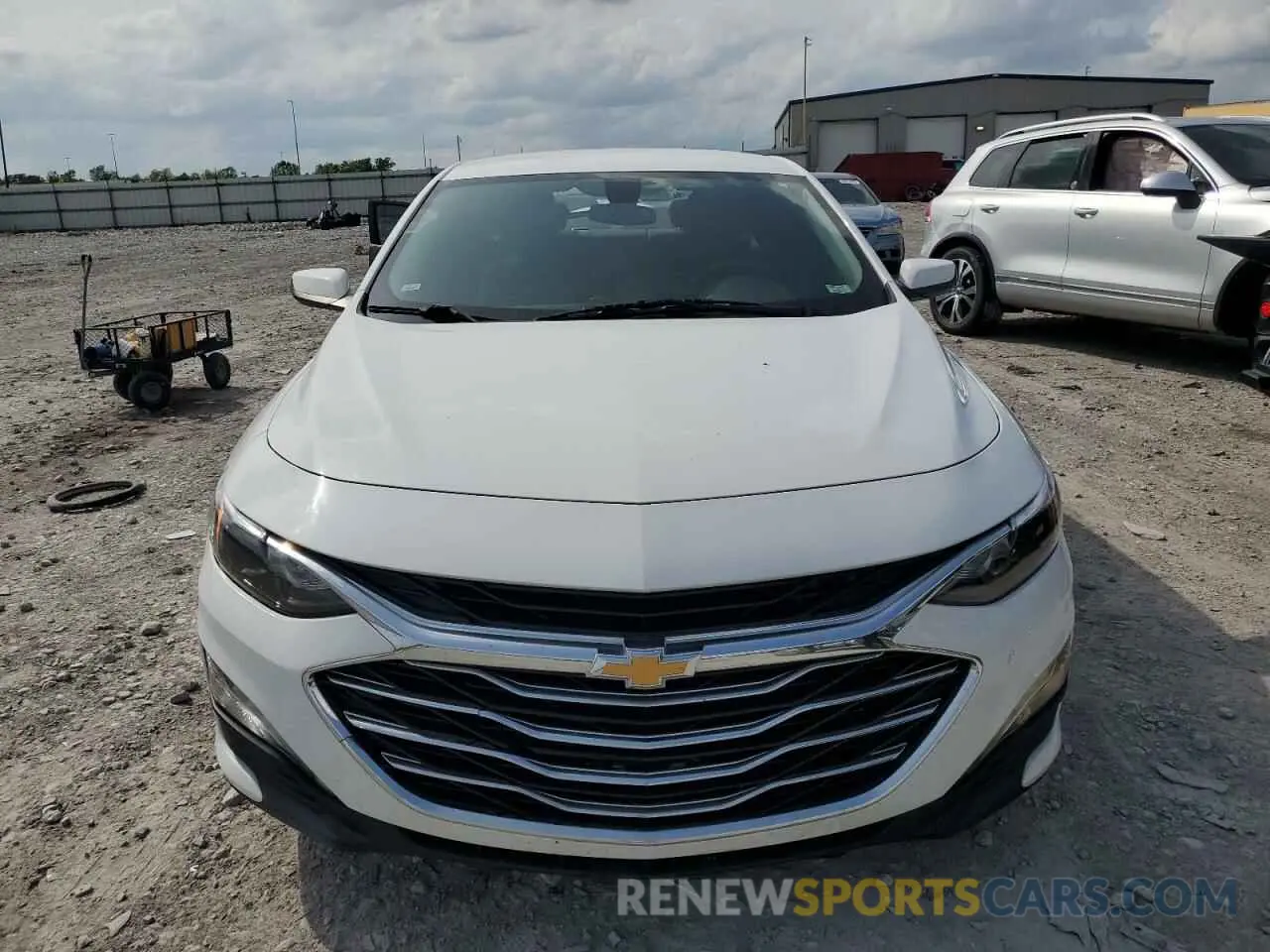 5 fotografías del automóvil dañado 1G1ZD5ST9LF098925 CHEVROLET MALIBU 2020