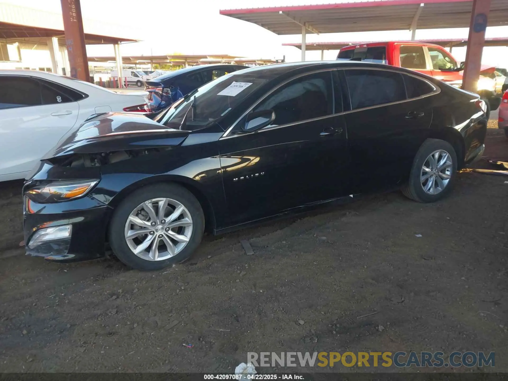 2 fotografías del automóvil dañado 1G1ZD5ST9LF110622 CHEVROLET MALIBU 2020