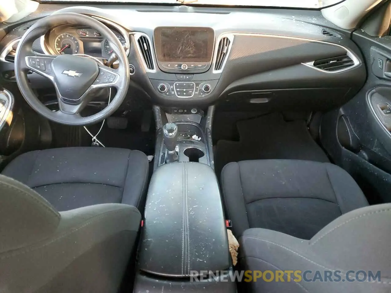 8 fotografías del automóvil dañado 1G1ZD5ST9LF116890 CHEVROLET MALIBU 2020
