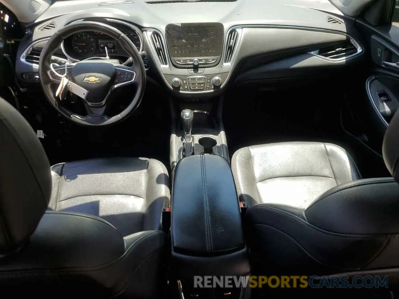8 fotografías del automóvil dañado 1G1ZD5ST9LF121426 CHEVROLET MALIBU 2020