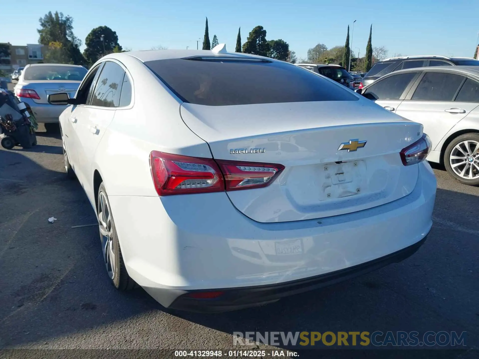 3 fotografías del automóvil dañado 1G1ZD5ST9LF123970 CHEVROLET MALIBU 2020