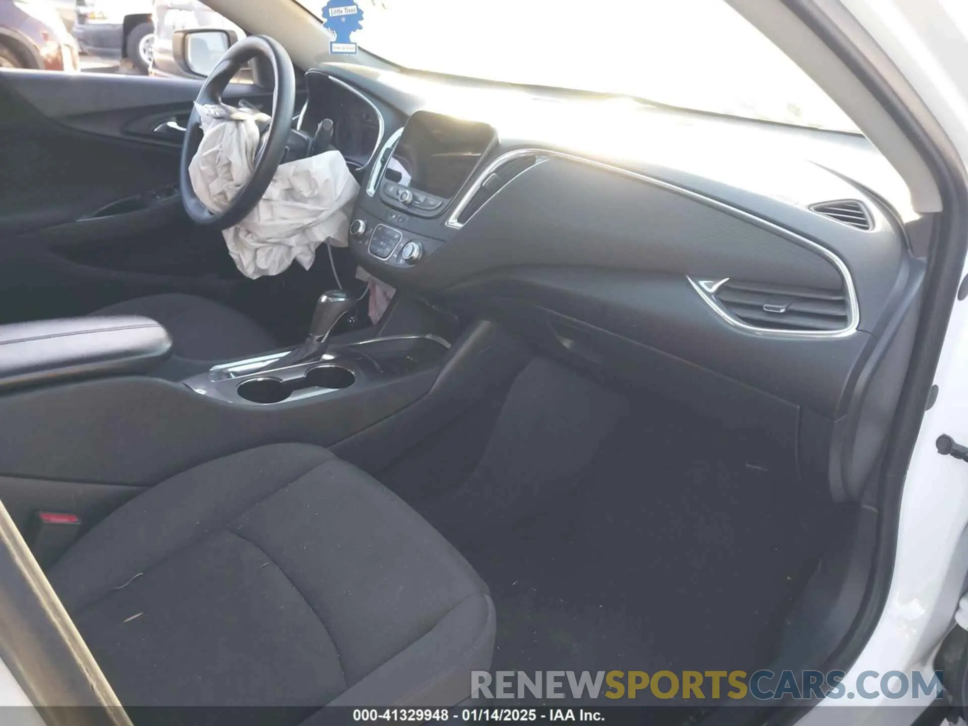 5 fotografías del automóvil dañado 1G1ZD5ST9LF123970 CHEVROLET MALIBU 2020