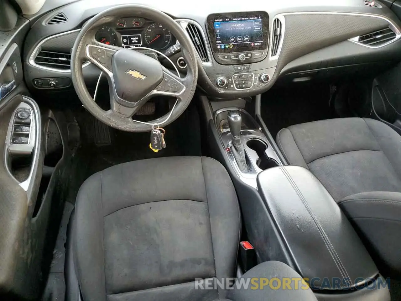 8 fotografías del automóvil dañado 1G1ZD5STXLF008925 CHEVROLET MALIBU 2020