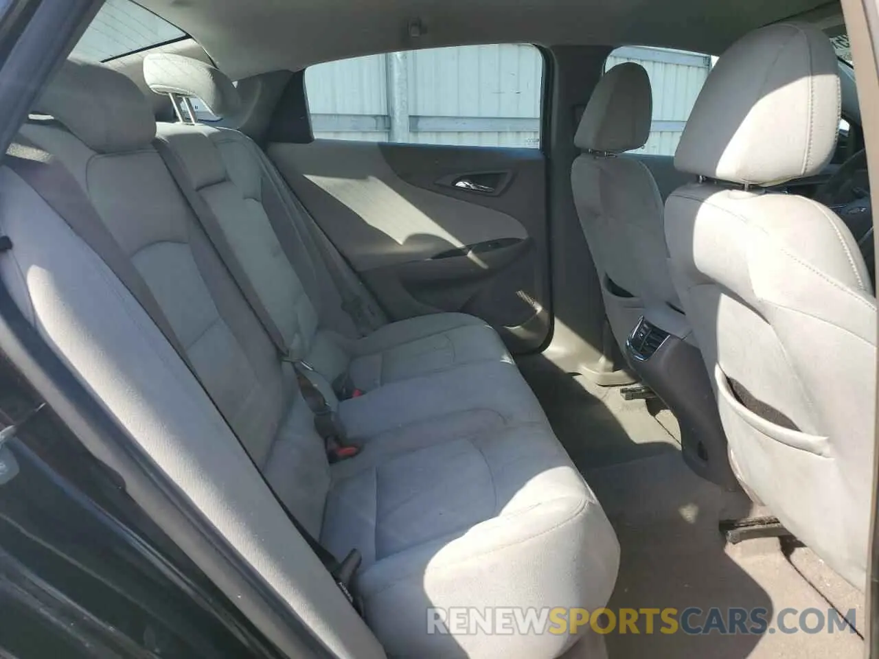 10 fotografías del automóvil dañado 1G1ZD5STXLF039334 CHEVROLET MALIBU 2020