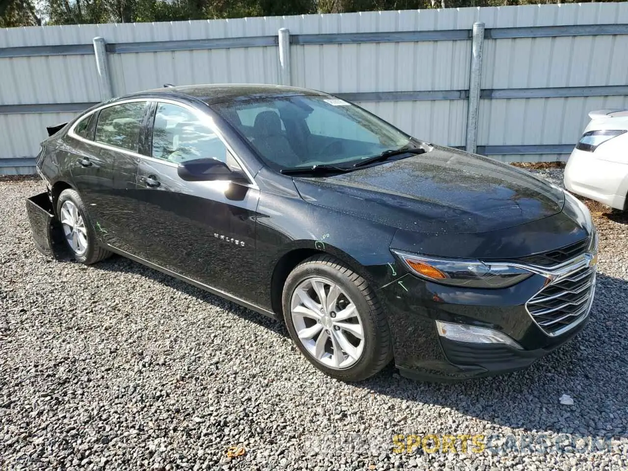 4 fotografías del automóvil dañado 1G1ZD5STXLF039334 CHEVROLET MALIBU 2020