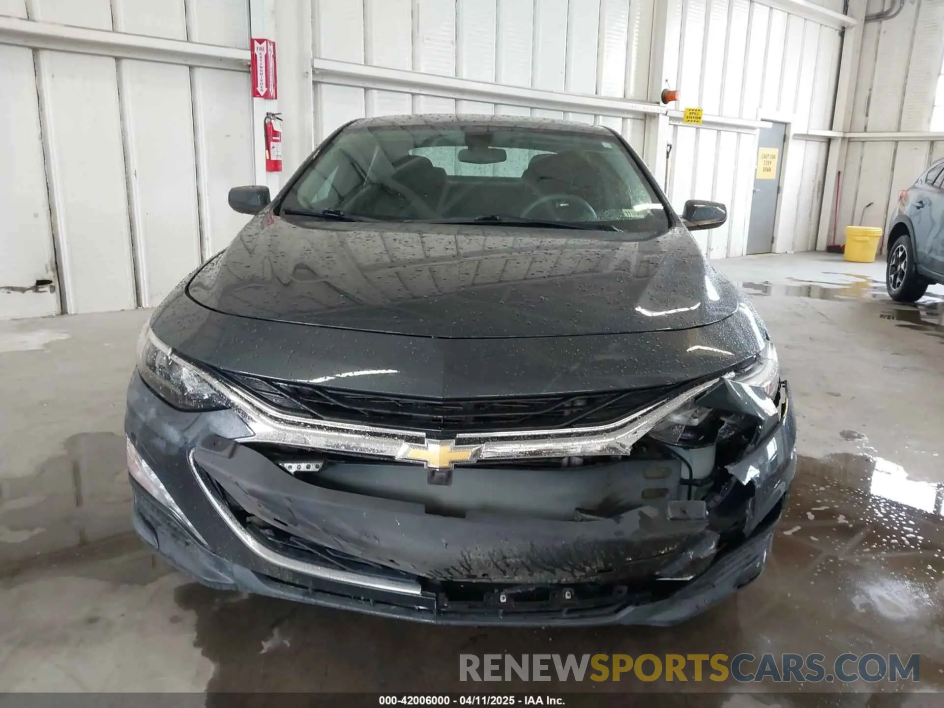 12 fotografías del automóvil dañado 1G1ZD5STXLF052438 CHEVROLET MALIBU 2020