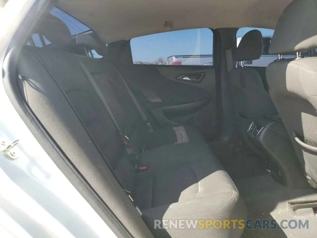 10 fotografías del automóvil dañado 1G1ZD5STXLF078036 CHEVROLET MALIBU 2020