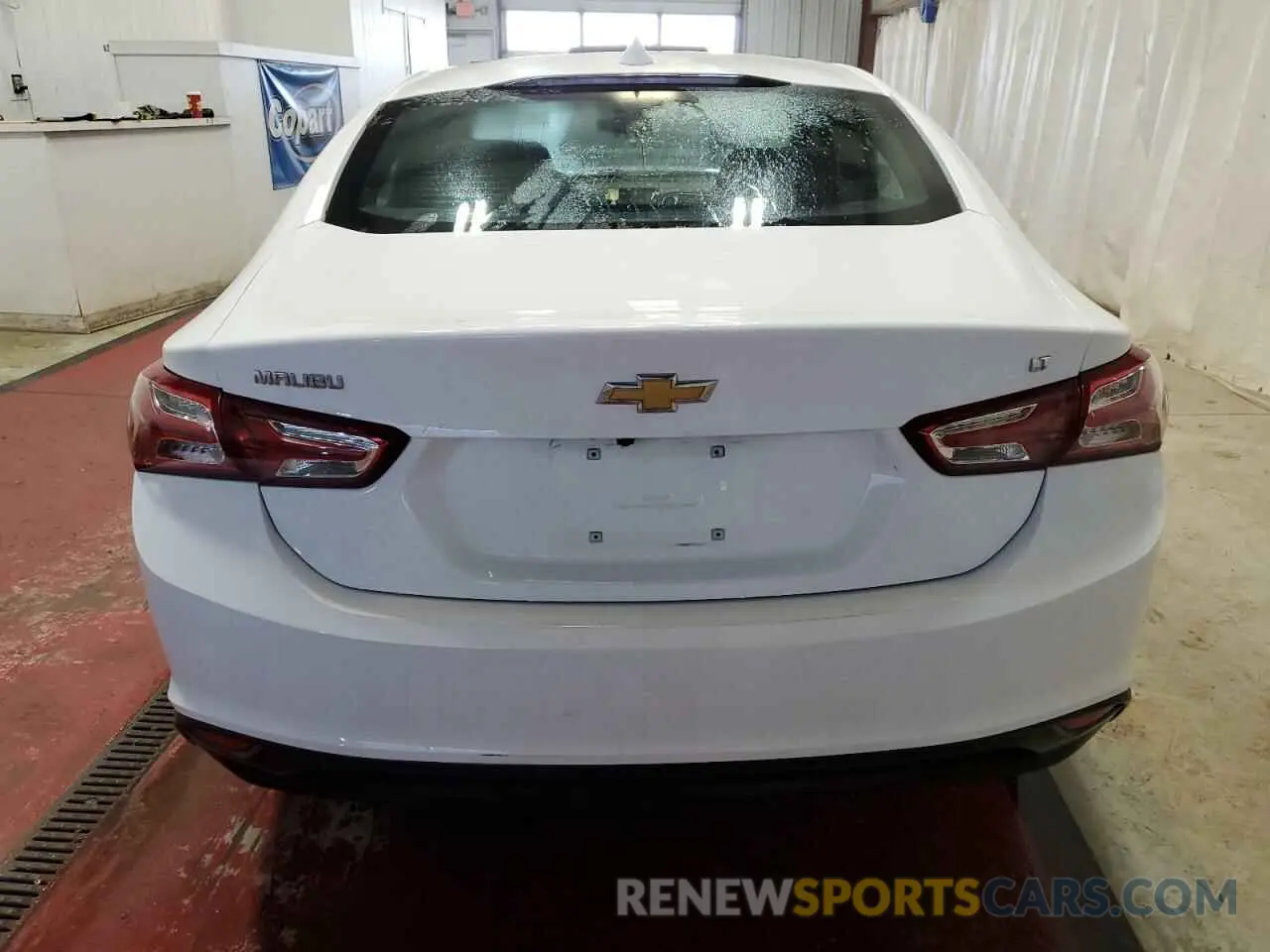 6 fotografías del automóvil dañado 1G1ZD5STXLF092129 CHEVROLET MALIBU 2020